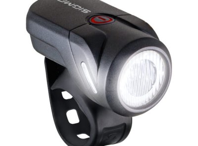KOLESARSKA SVETILKA SIGMA AURA 35 USB POLNJENJE