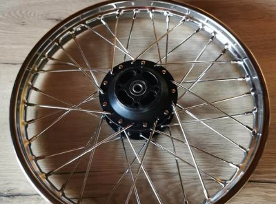KOLO ZADNJE ZA MOPED TOMOS: 16"A3 DRUGO KOLO MOPED TOMOS ČRNO PESTO
