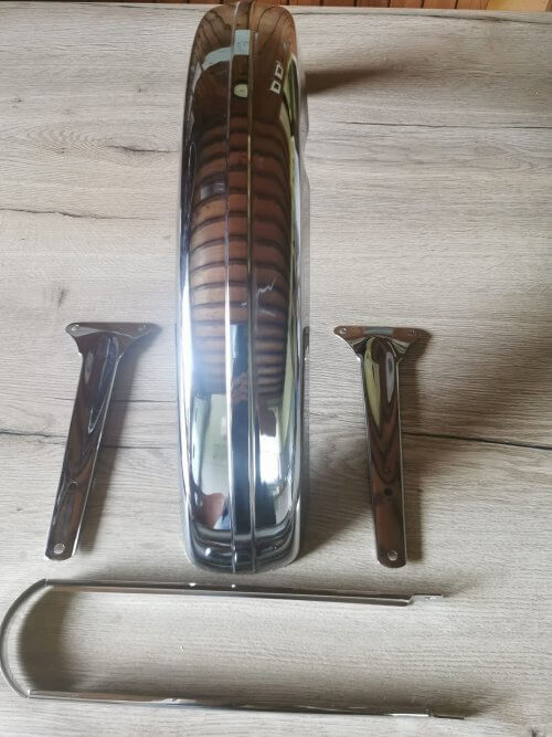 BLATNIK PREDNJI APN 4, 7 KROM. Z NOSILCI