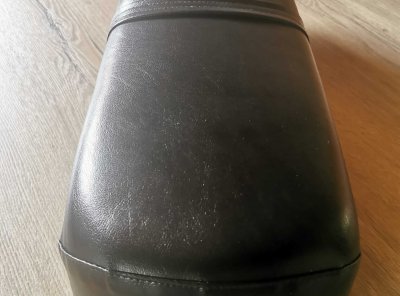 SEDEŽ ZA TOMOS MOPED T 12 DOLGI