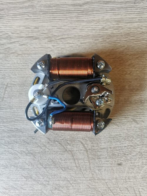 NOSILNA PLOŠČA ZA MOPED TOMOS 12V-50W PLATINSKA ISKRA