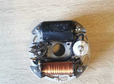 NOSILNA PLOŠČA ZA MOPED TOMOS 6V-17W AET 211.657 HIDRA