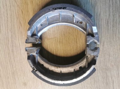 ZAVORNE ČELJUSTI ZA MOPED TOMOS APN, ATX. CN