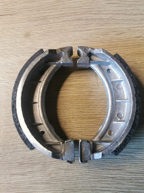 ZAVORNE ČELJUSTI ZA MOPED TOMOS APN, ATX. CN