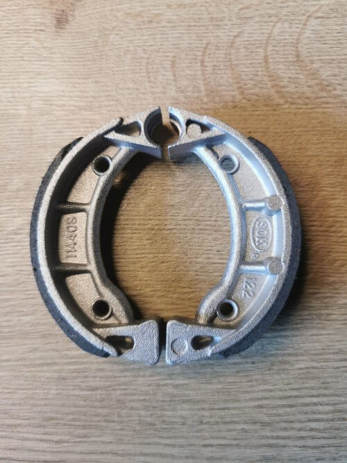 ZAVORNE ČELJUSTI ZA MOPED TOMOS ZA ŽBIČENO KOLO A3