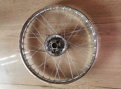 KOLO ZADNJE ALI PREDNJE ZA MOPED TOMOS T12 COLIBRI 19 X 45 MM