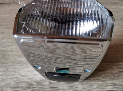 LUČ - ŽAROMET KVADRATNI ZA PE SIVA SVETLEČA BREZ ŽARNICE