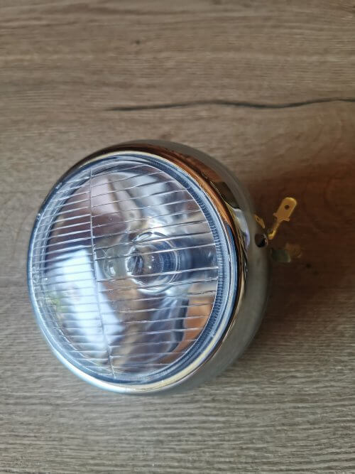 LUČ - ŽAROMET PREDNJI OKROGLI ZA T12 T11 MV50 Z ŽARNICO