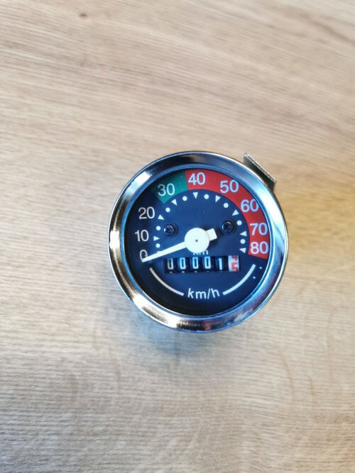 MERILNIK HITROSTI VDO ŠTEVEC TEMNA PODLAGA 80 KM.H