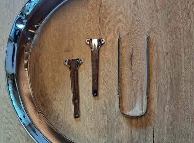 BLATNIK PREDNJI T12 KROM KPL Z NOSILCI